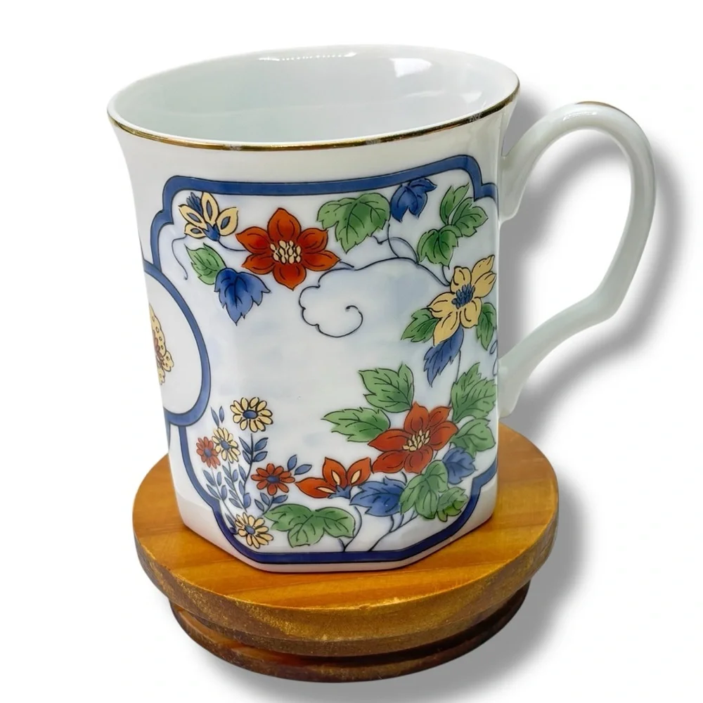 Japanese Vintage Set of 4 Octagon Shaped Gold Trim Coffee Tea Cups Floral 3.5" - Picture 4 of 8